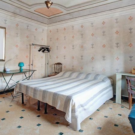 Casa Alighieri 2 Apartment เลวานโต ภายนอก รูปภาพ