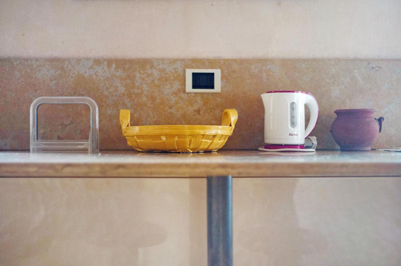 Casa Alighieri 2 Apartment เลวานโต ภายนอก รูปภาพ