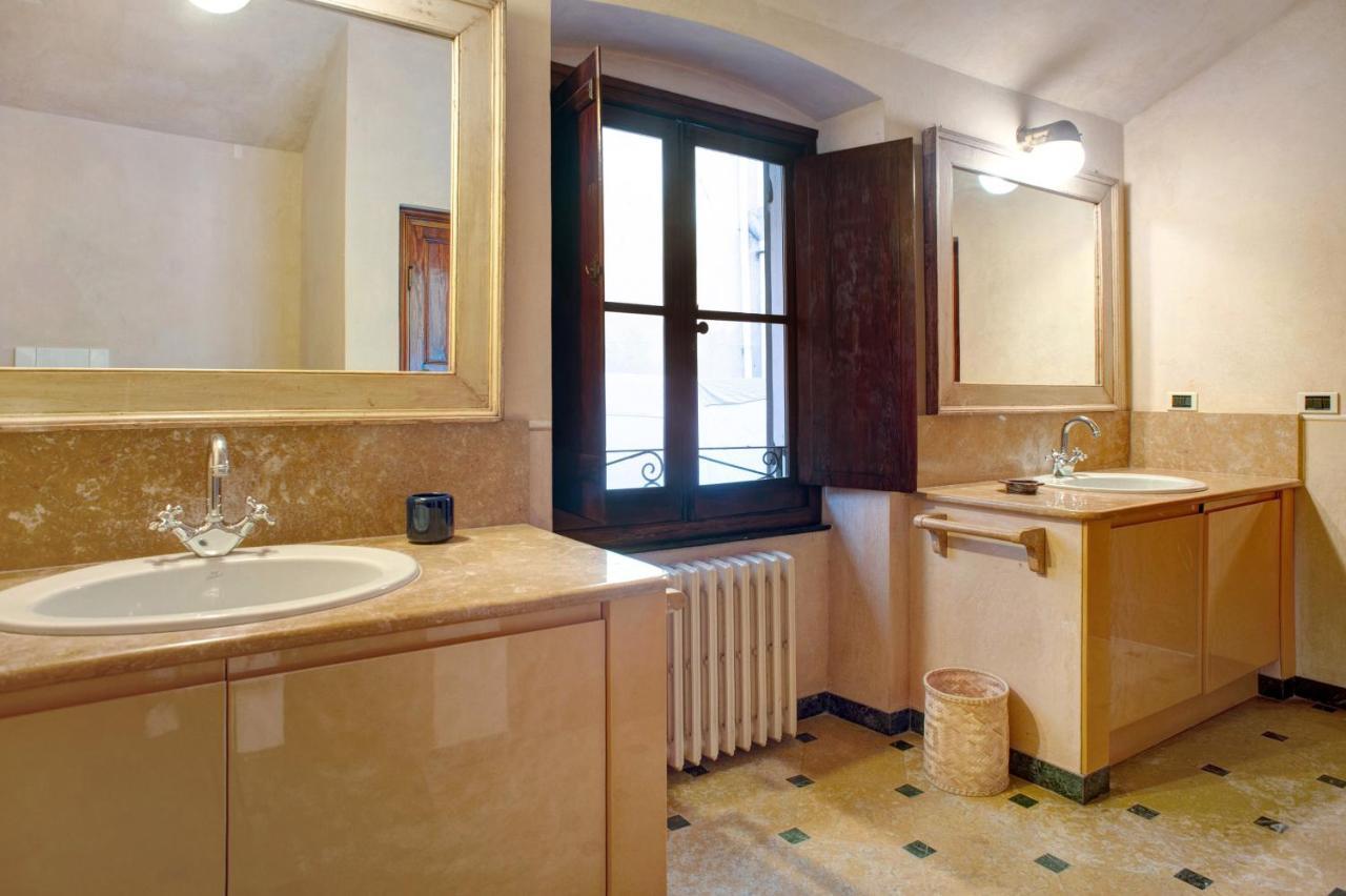 Casa Alighieri 2 Apartment เลวานโต ภายนอก รูปภาพ